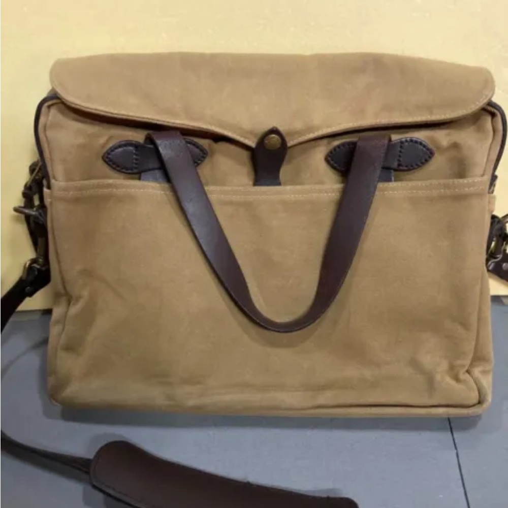 Filson classic briefcase
